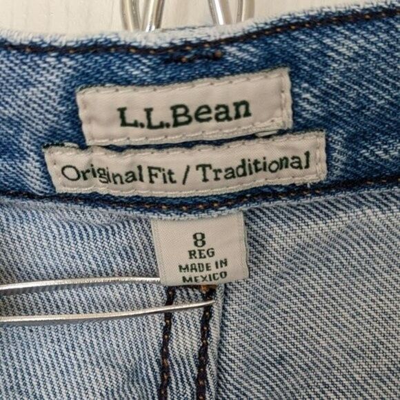 L.L. Bean Original/Traditional Fit Jeans - Size 8 - Picture 8 of 13